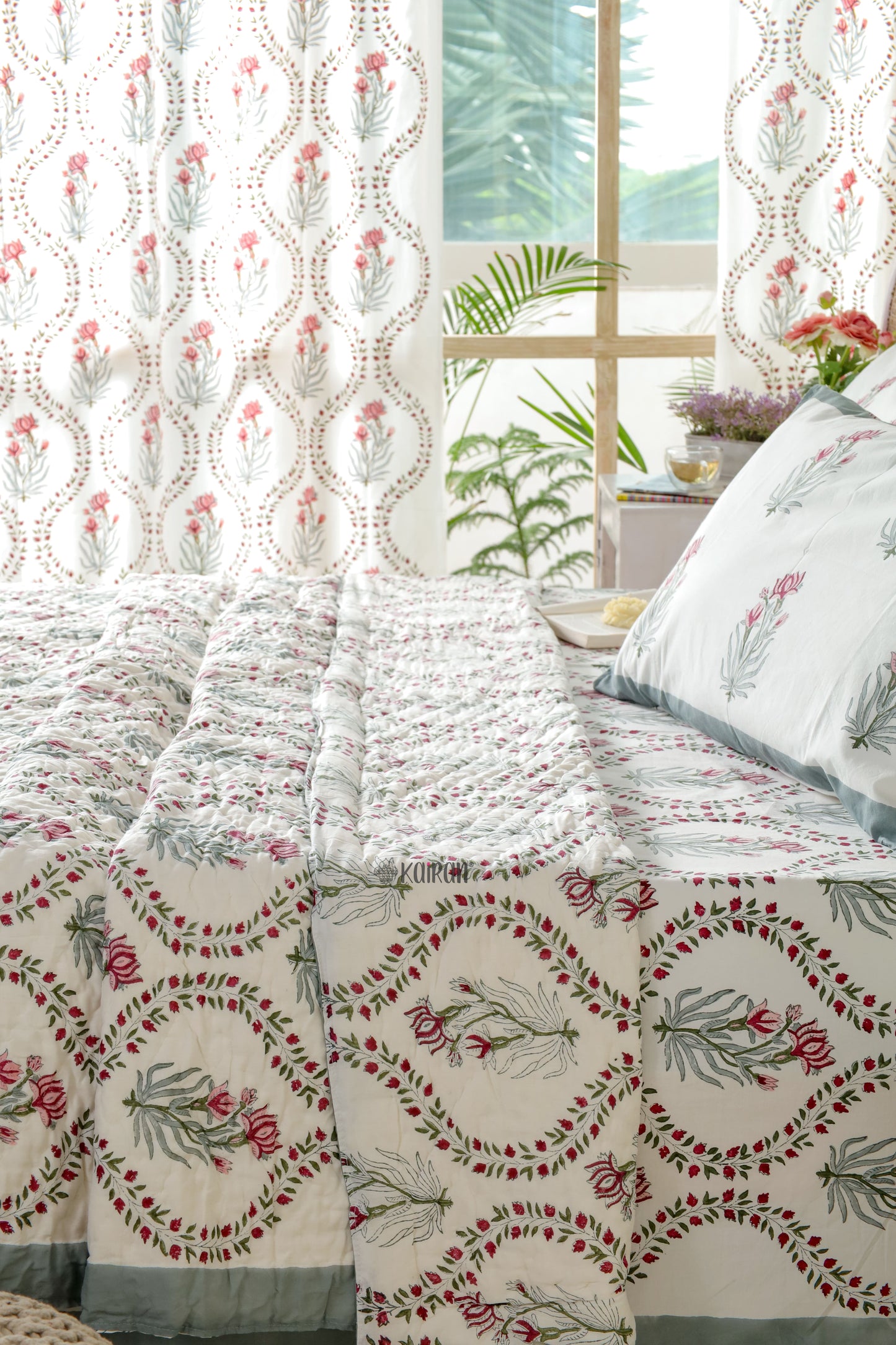 BANARAS HAND BLOCK PRINTED BEDDING SET