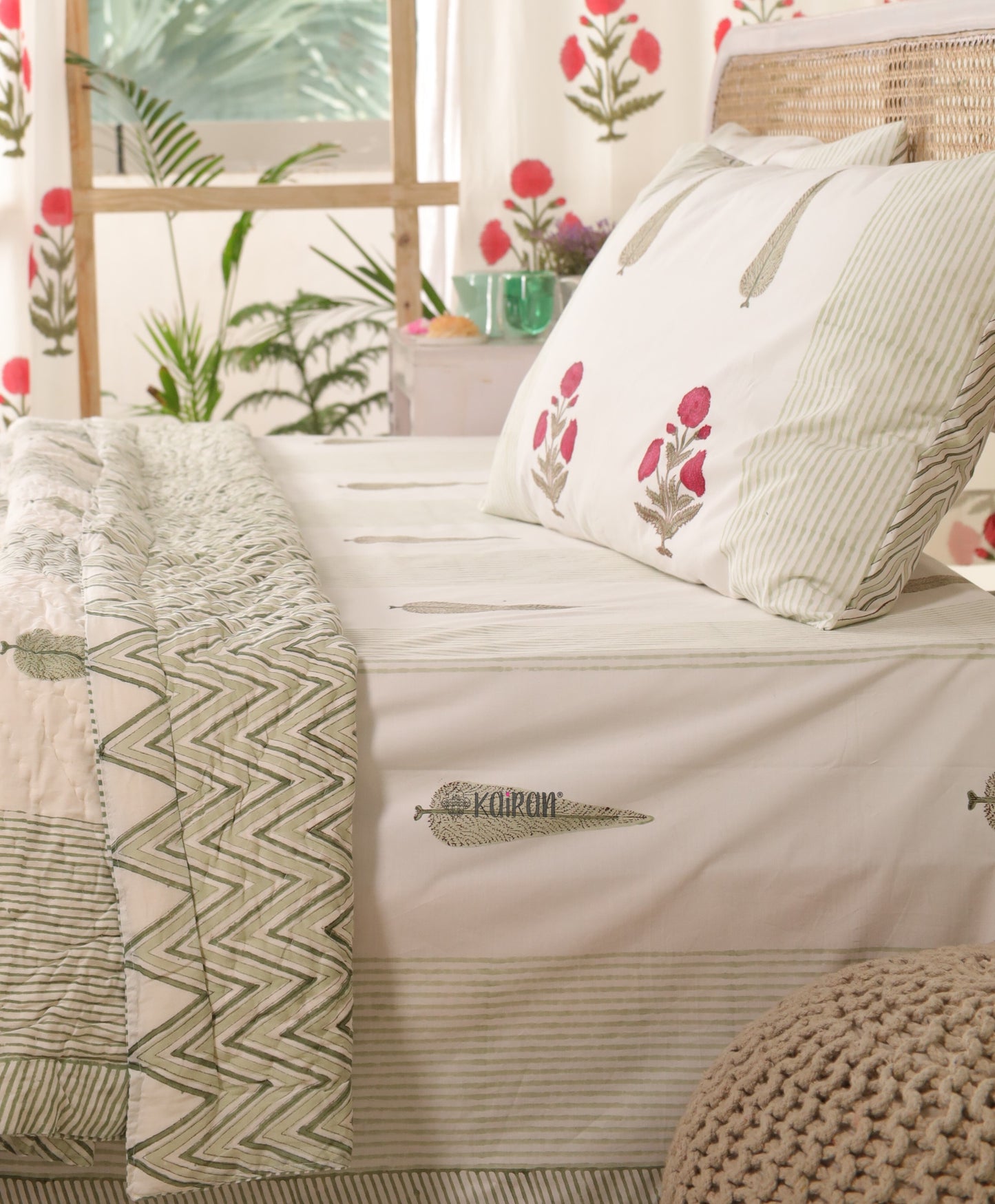 GULMARG HAND BLOCK PRINTED BEDSHEET & PILLOWS