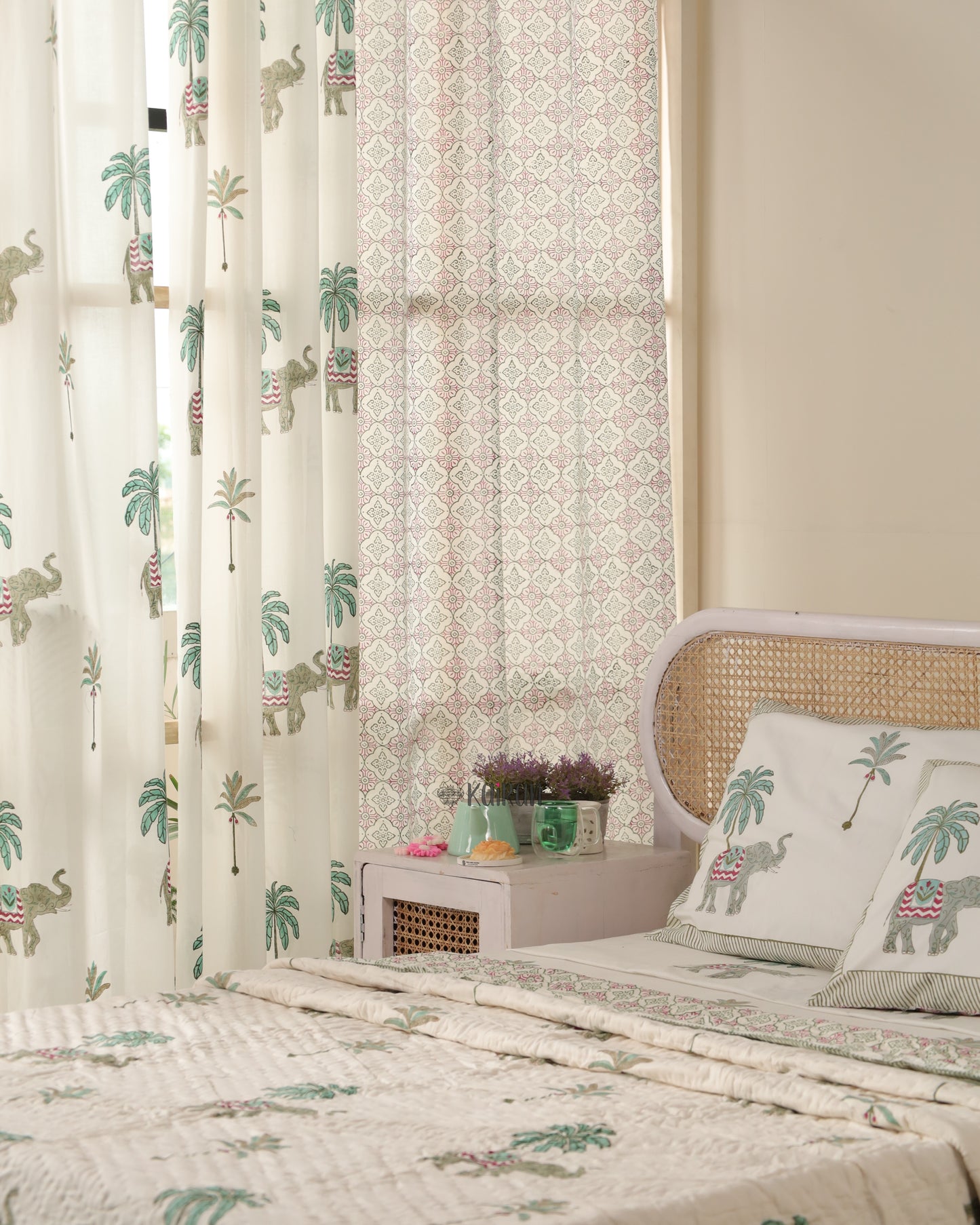 KERALA HAND BLOCK PRINTED BEDSHEET & PILLOWS