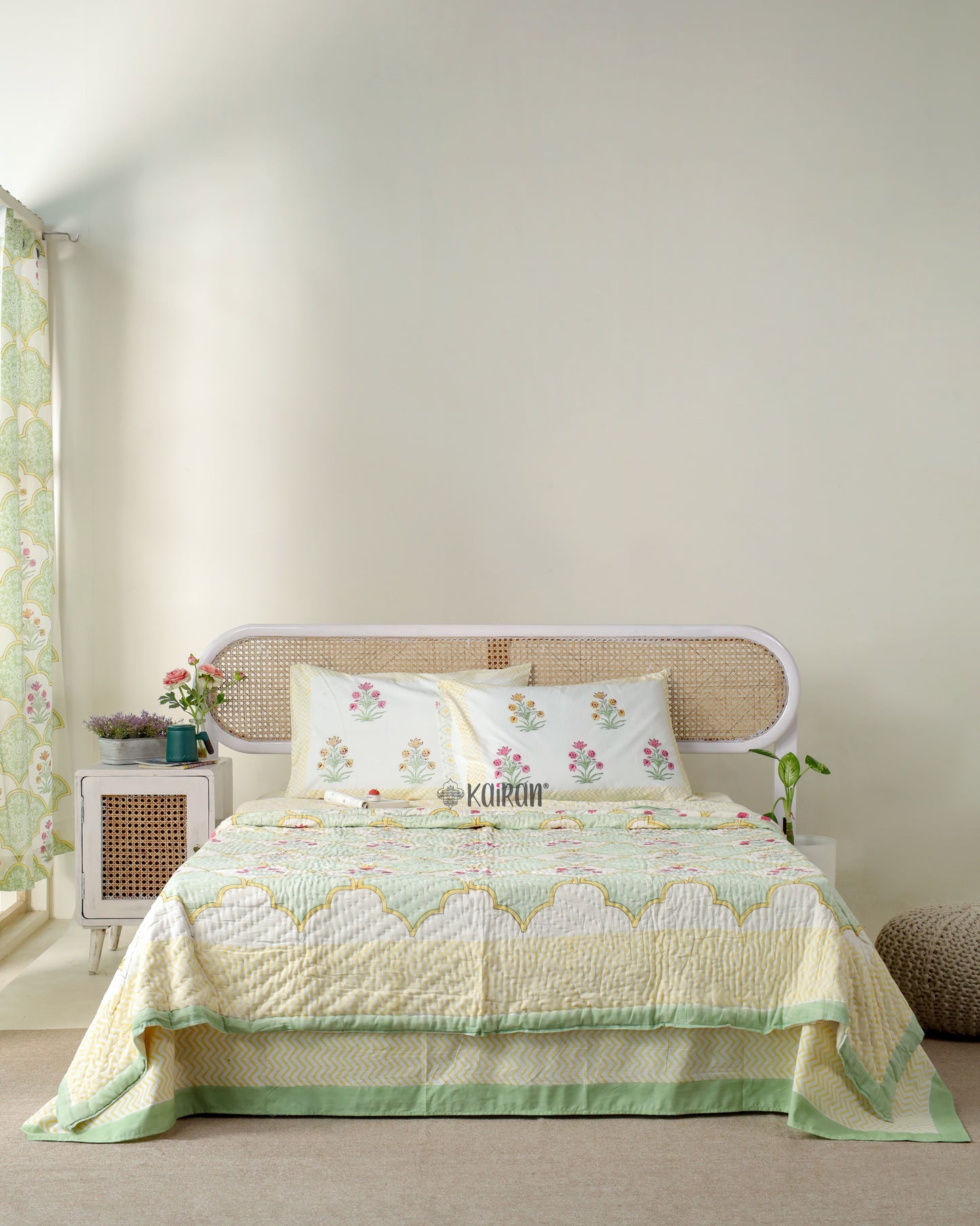 LUCKNOW HAND BLOCK PRINTED BEDSHEET & PILLOWS