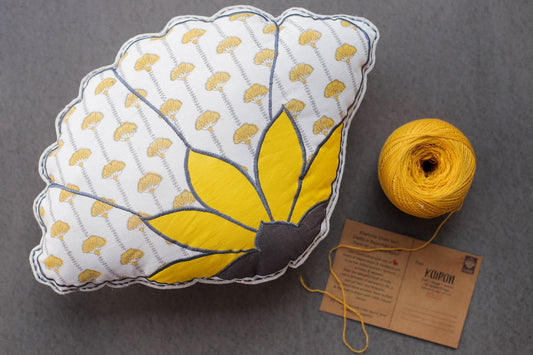 The Chirping Birds - Flower Shape Pillow
