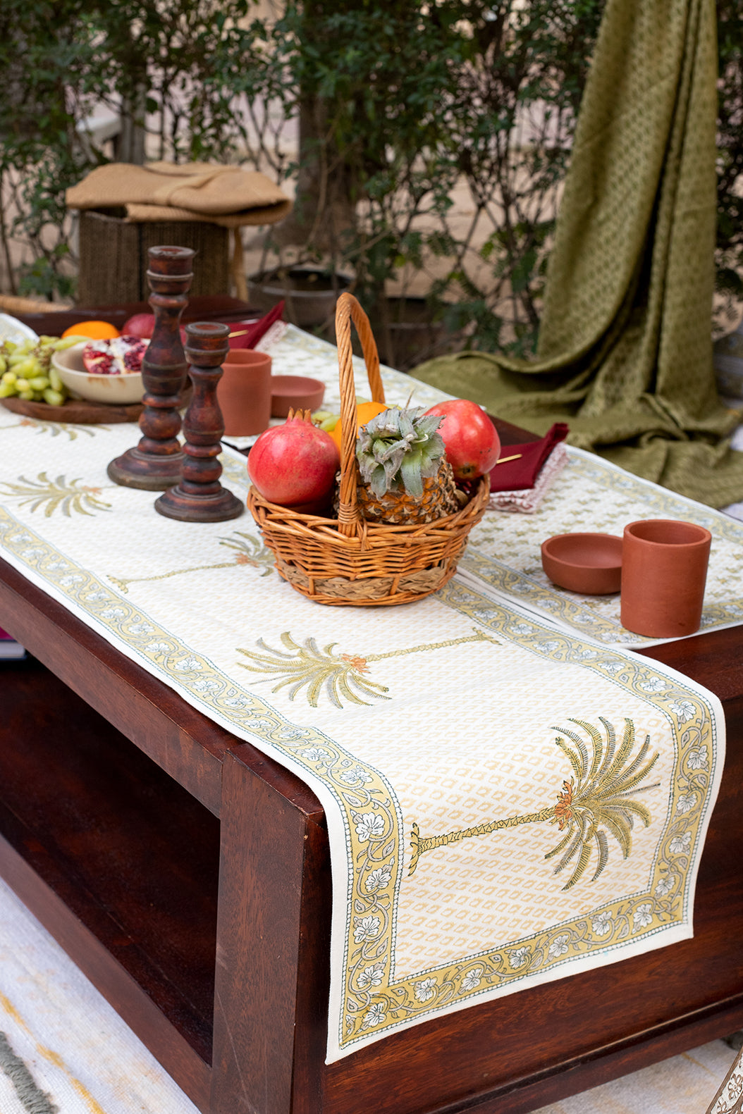 Jumeriah Handcrafted Table Linen Gift Box