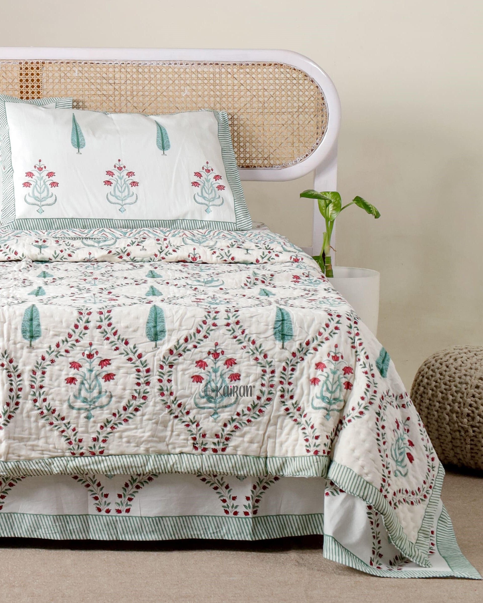 AGRA HAND BLOCK PRINTED BEDDING SET