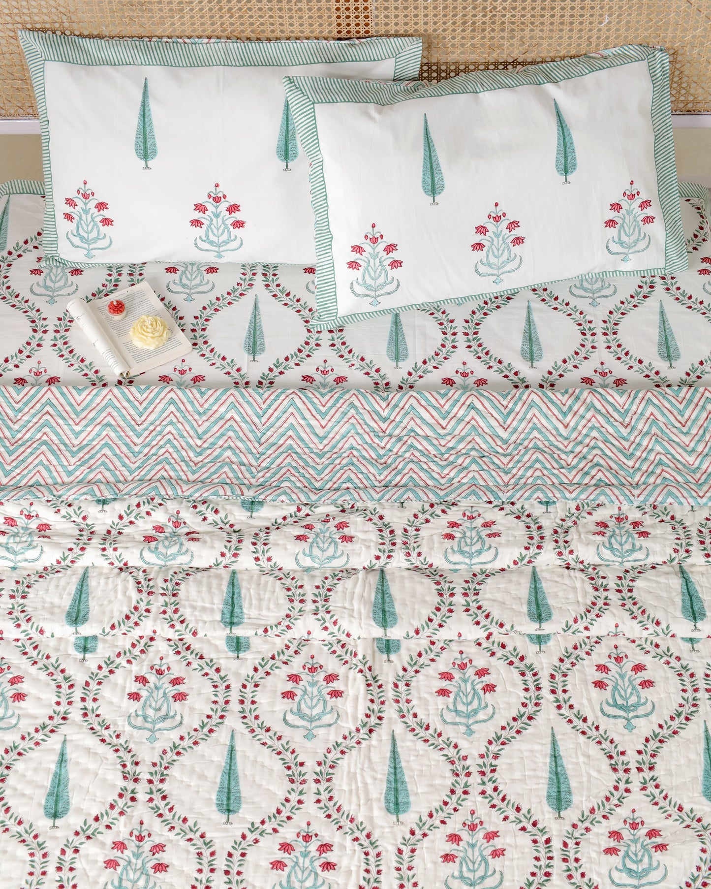 AGRA HAND BLOCK PRINTED BEDDING SET