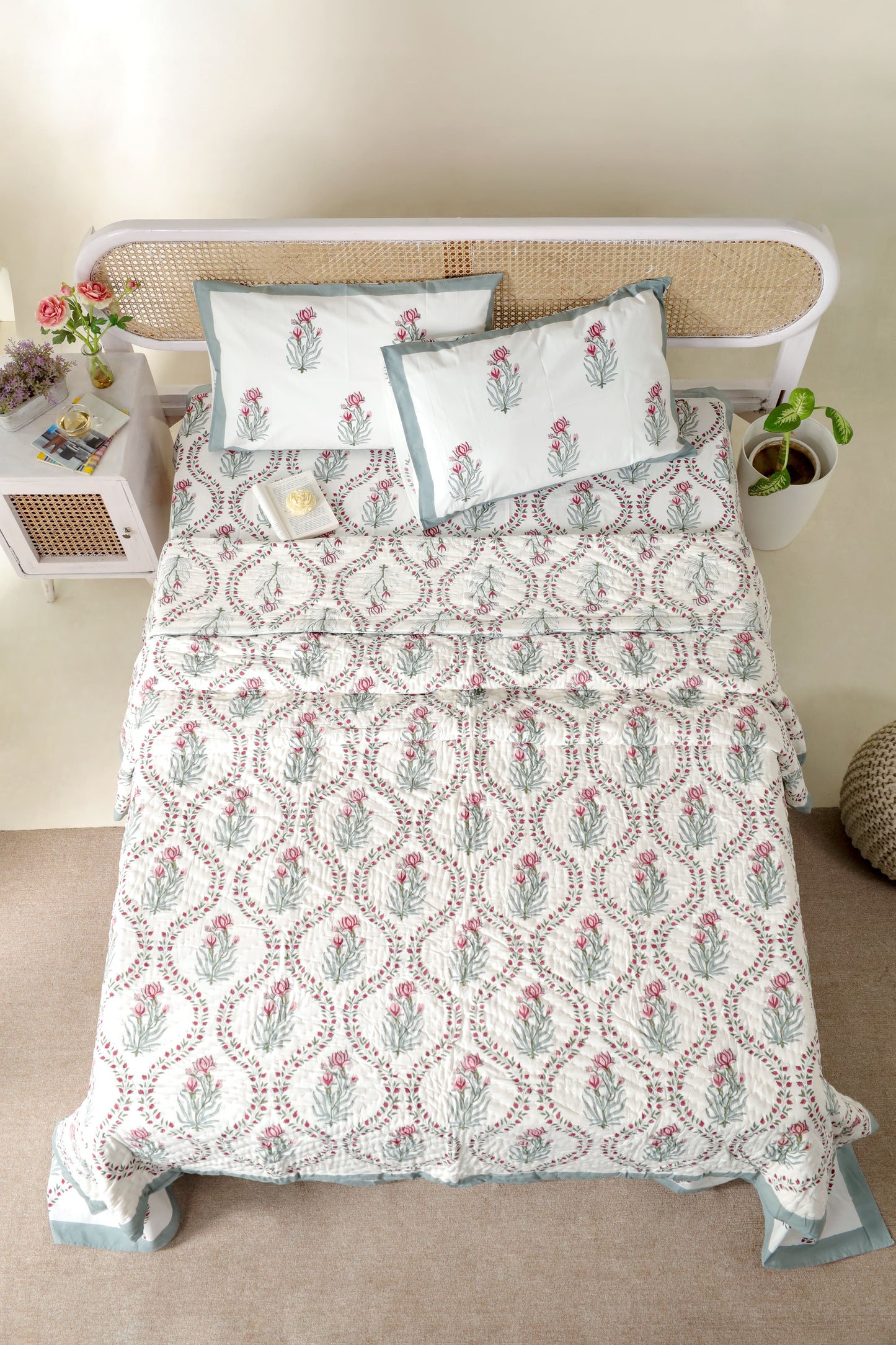 BANARAS HAND BLOCK PRINTED BEDDING SET