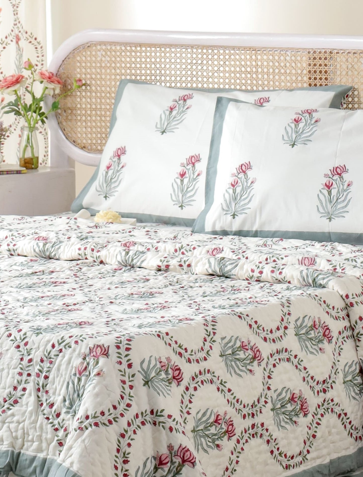 BANARAS HAND BLOCK PRINTED BEDDING SET