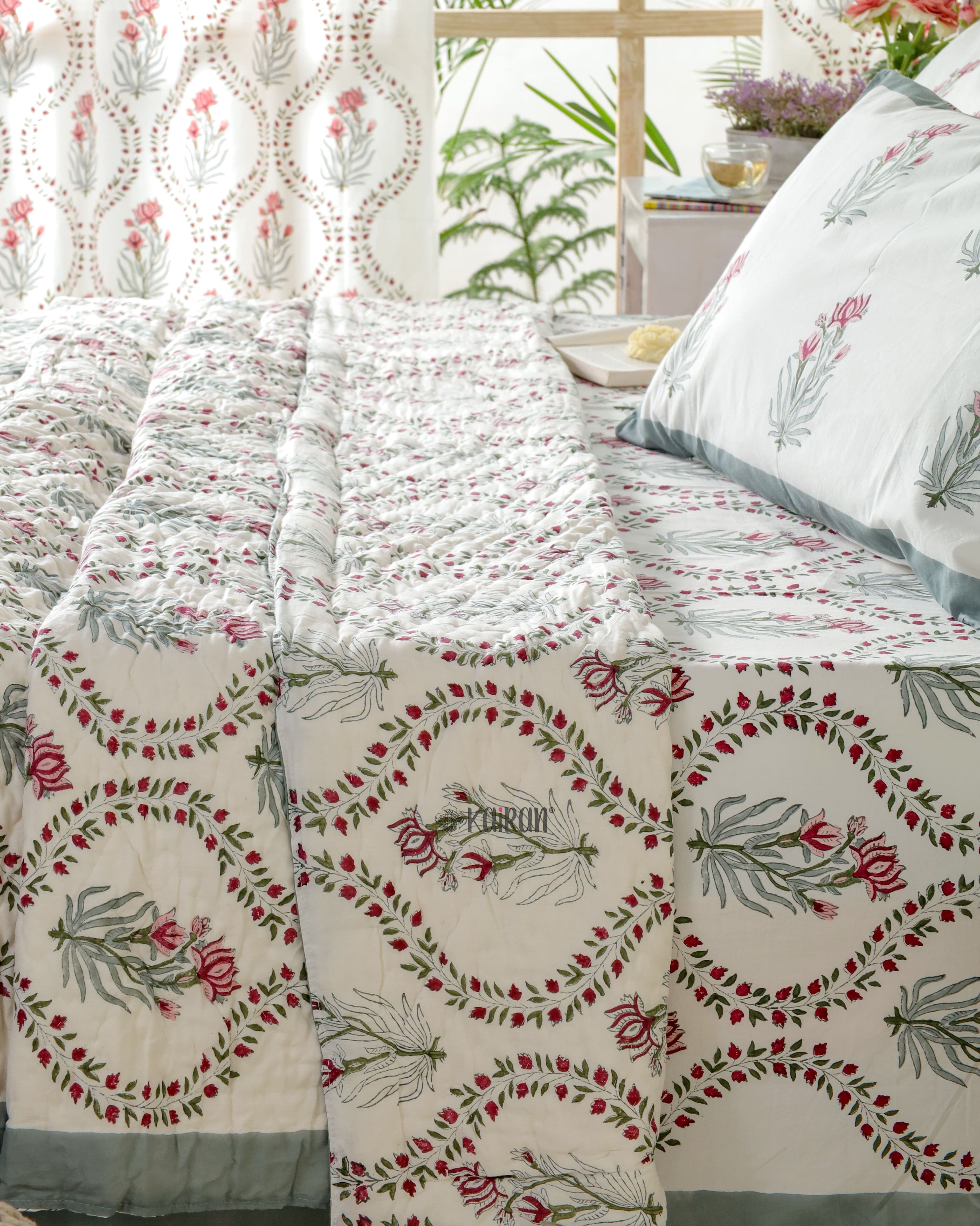 BANARAS HAND BLOCK PRINTED BEDSHEET & PILLOWS