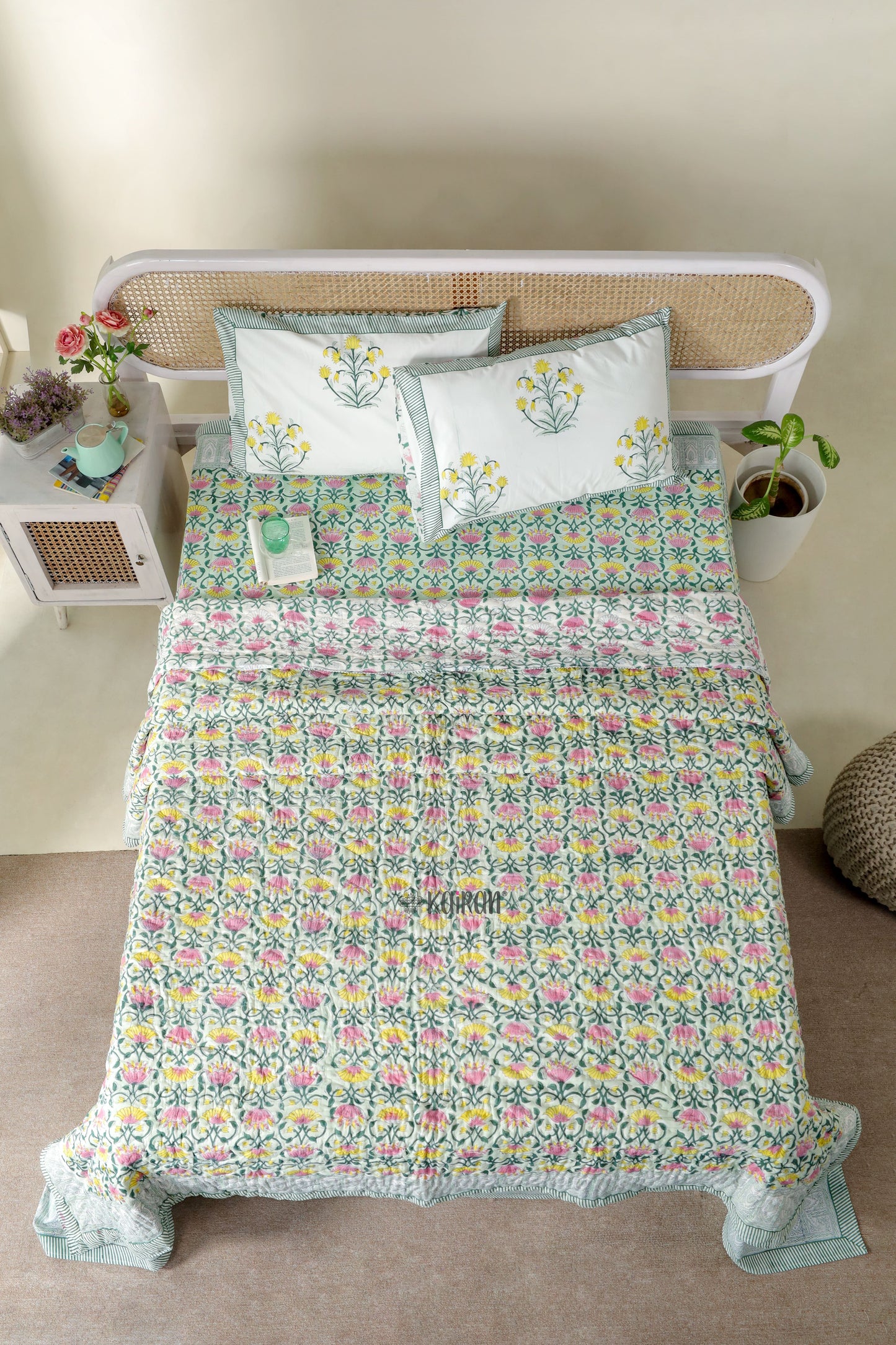 BAREILLY HAND BLOCK PRINTED BEDSHEET & PILLOWS
