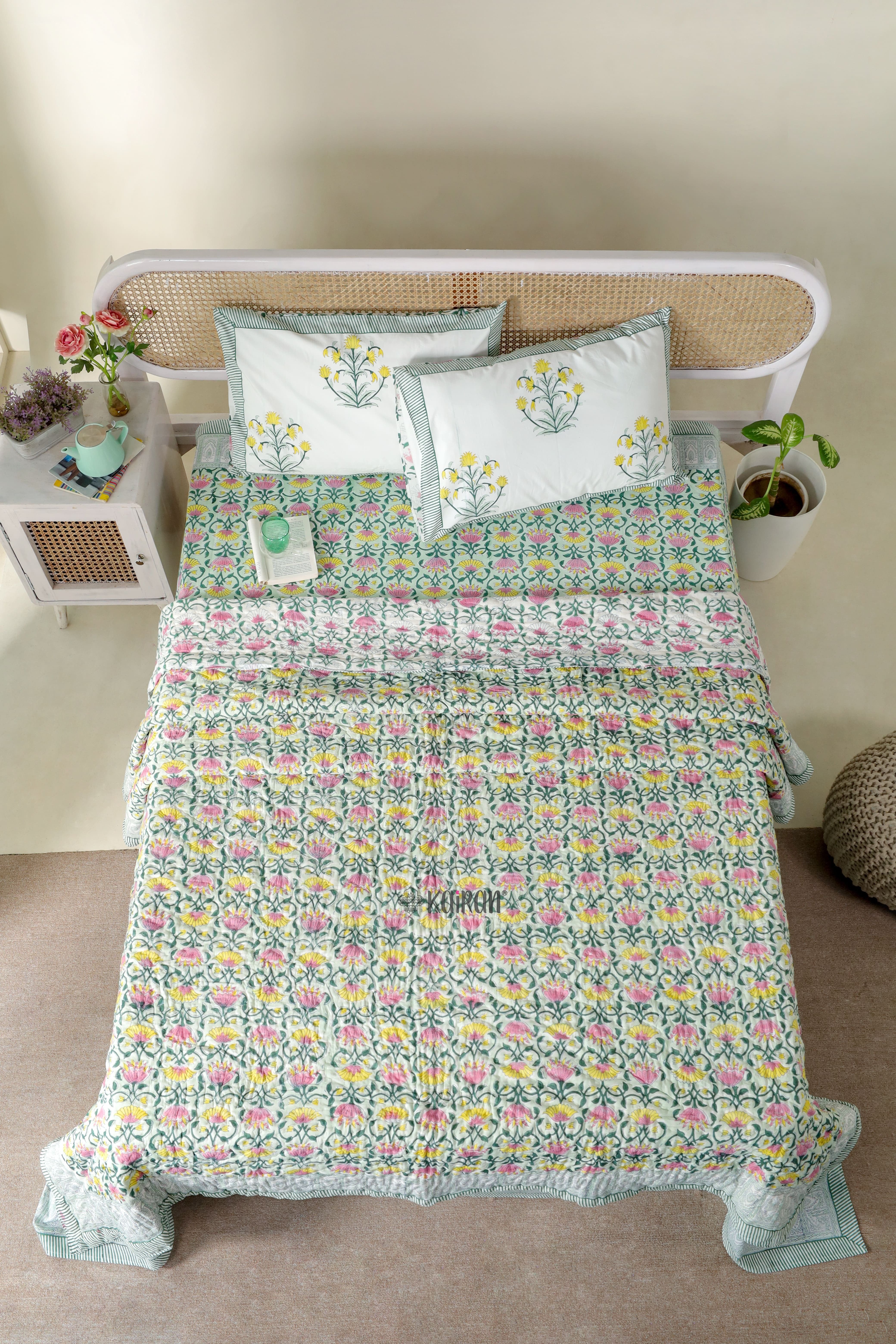 BAREILLY HAND BLOCK PRINTED BEDSHEET & PILLOWS