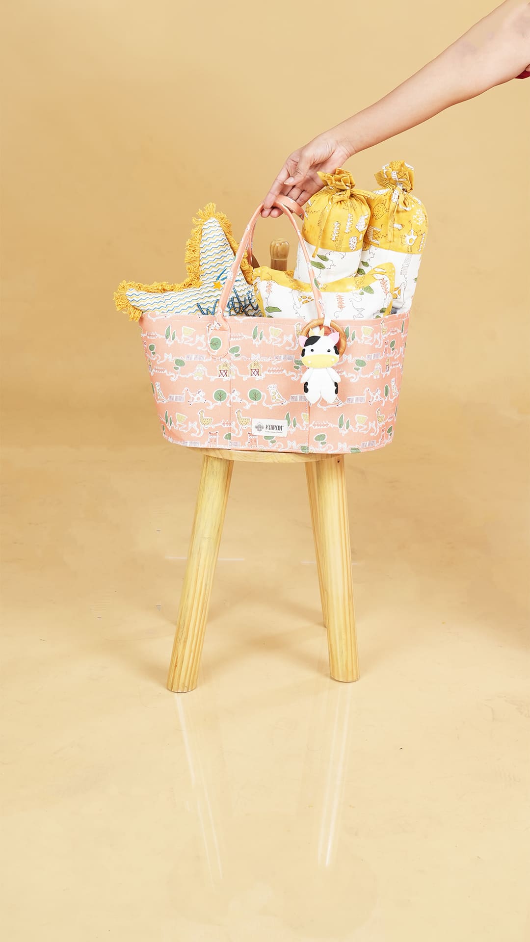 Oval Diaper Caddy Old MacDonald Print Personalised Bag