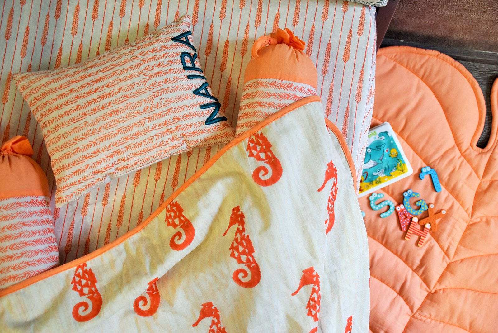 Seahorse And Seaweeds – Hand Block Print Reversible Triple Layered Cotton Dohar