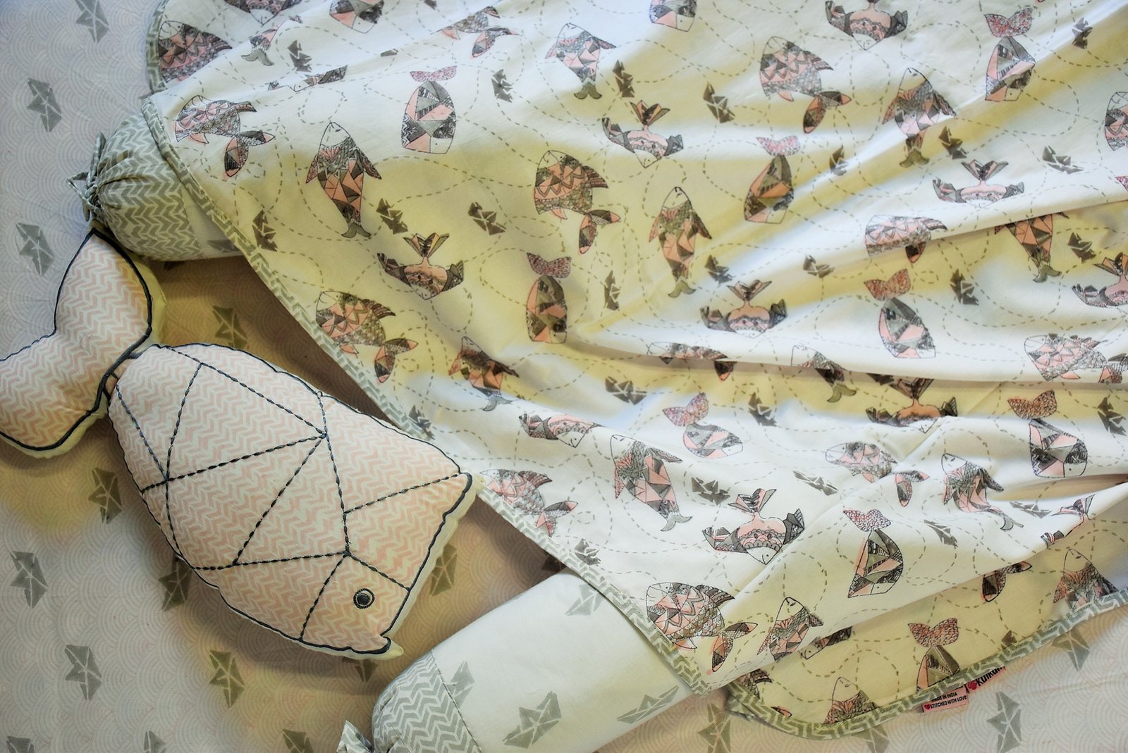 Machali Aur Naav – Hand Block Print Reversible Triple Layered Cotton Dohar