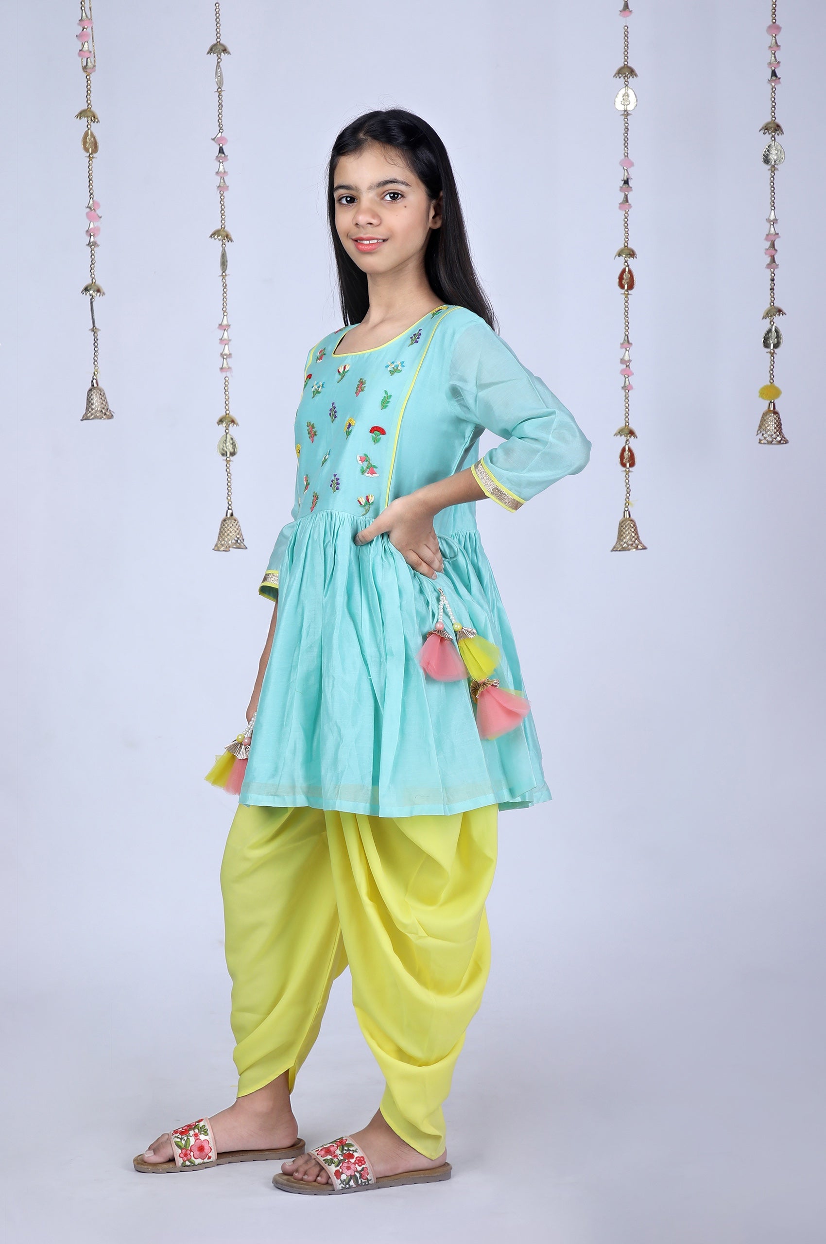 Floral Hand Embroidered Chanderi Peplum and Dhoti Set(Sea Green)