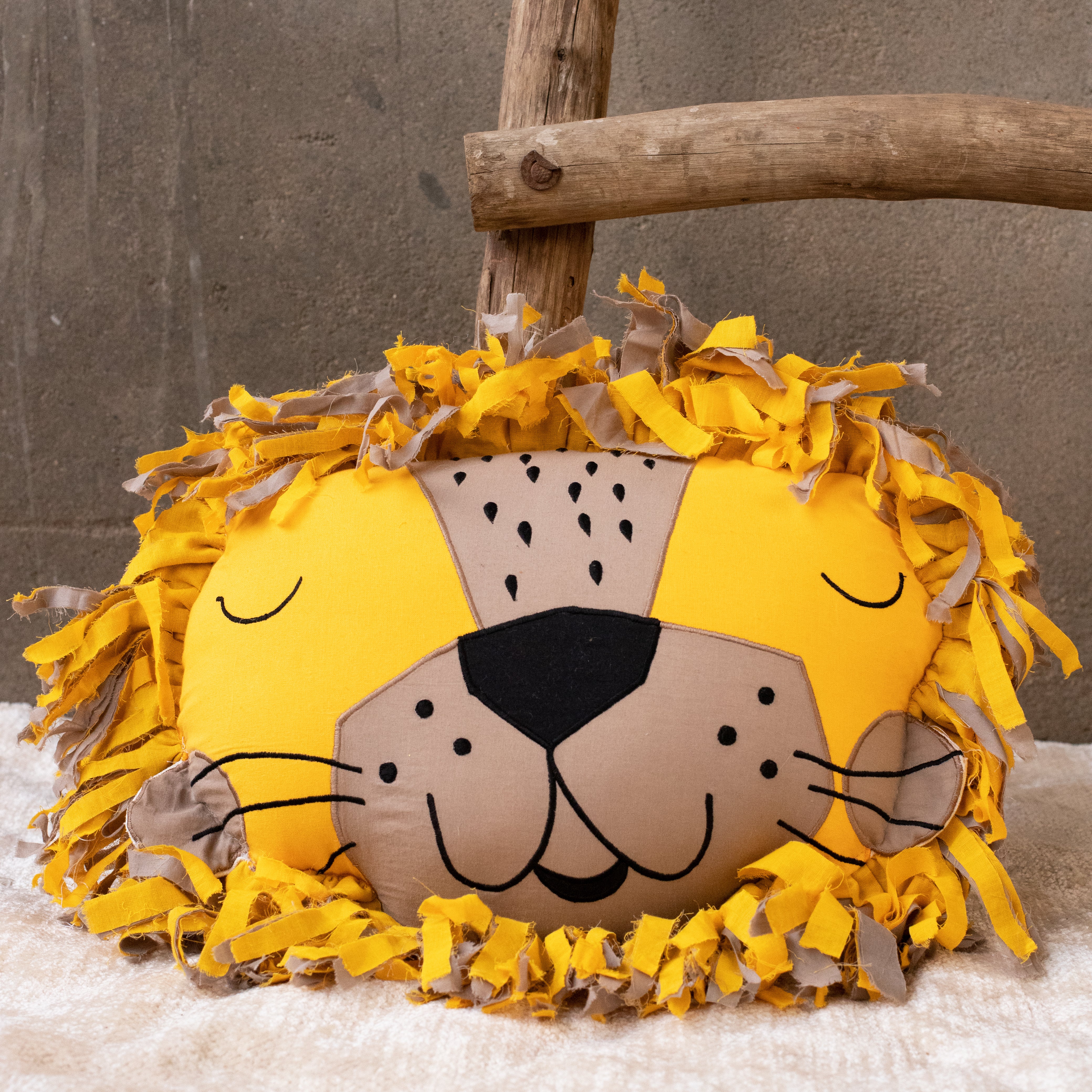 Lion shaped cushions