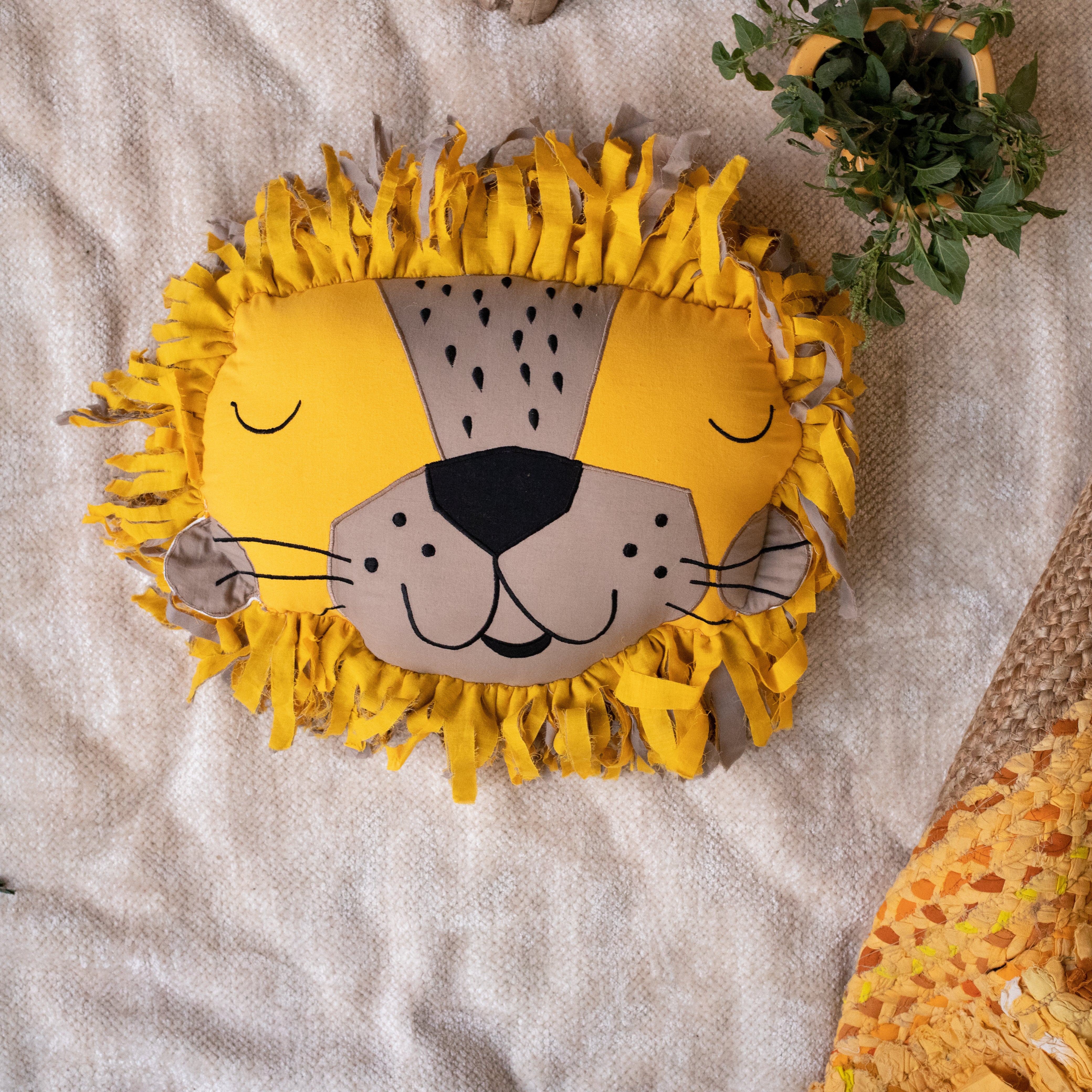 Lion shaped cushions