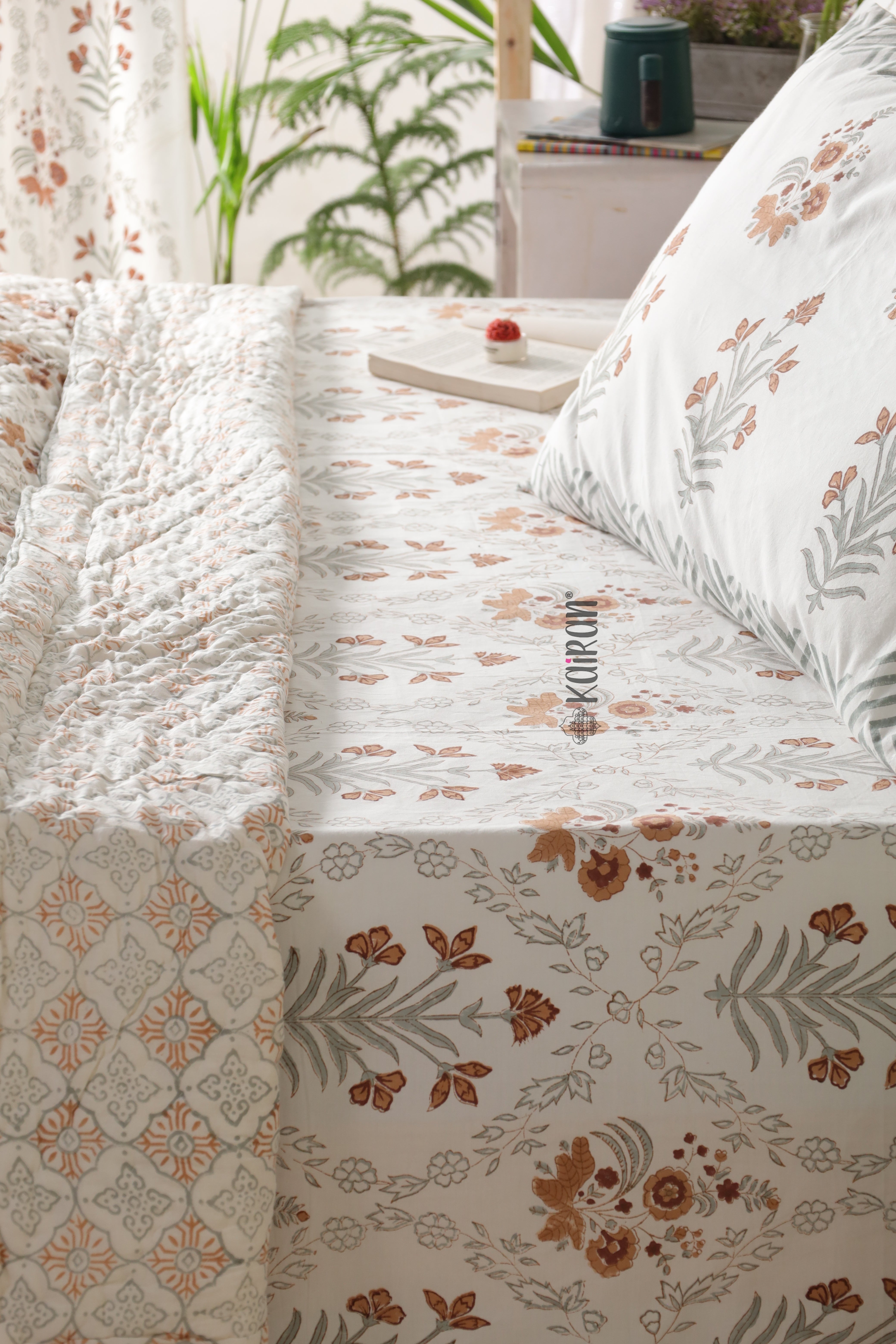 JAISALMER HAND BLOCK PRINTED BEDSHEET & PILLOWS