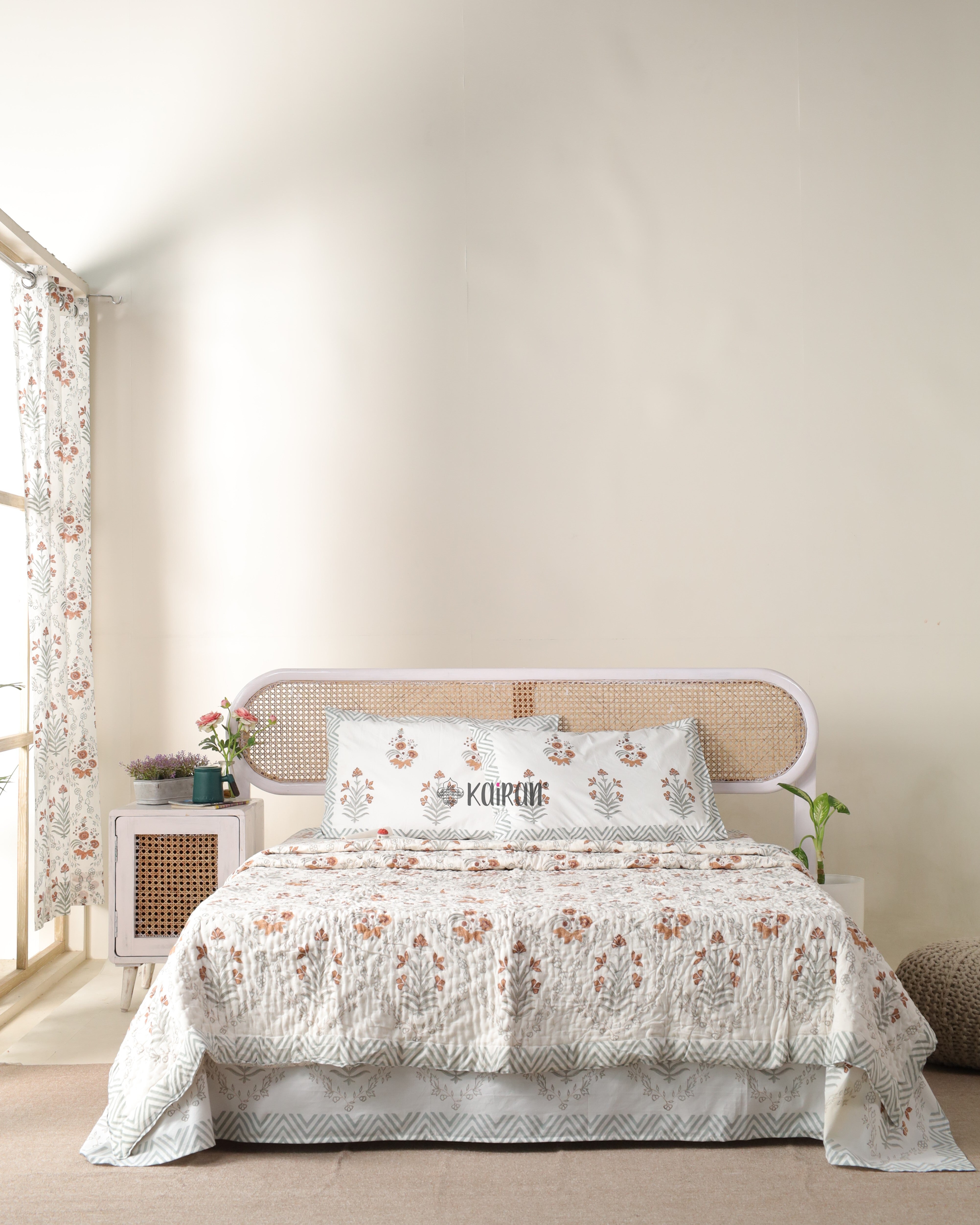 JAISALMER HAND BLOCK PRINTED BEDSHEET & PILLOWS