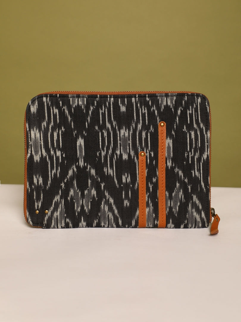 Black Ikat Handcrafted - Meraki Travel Wallet