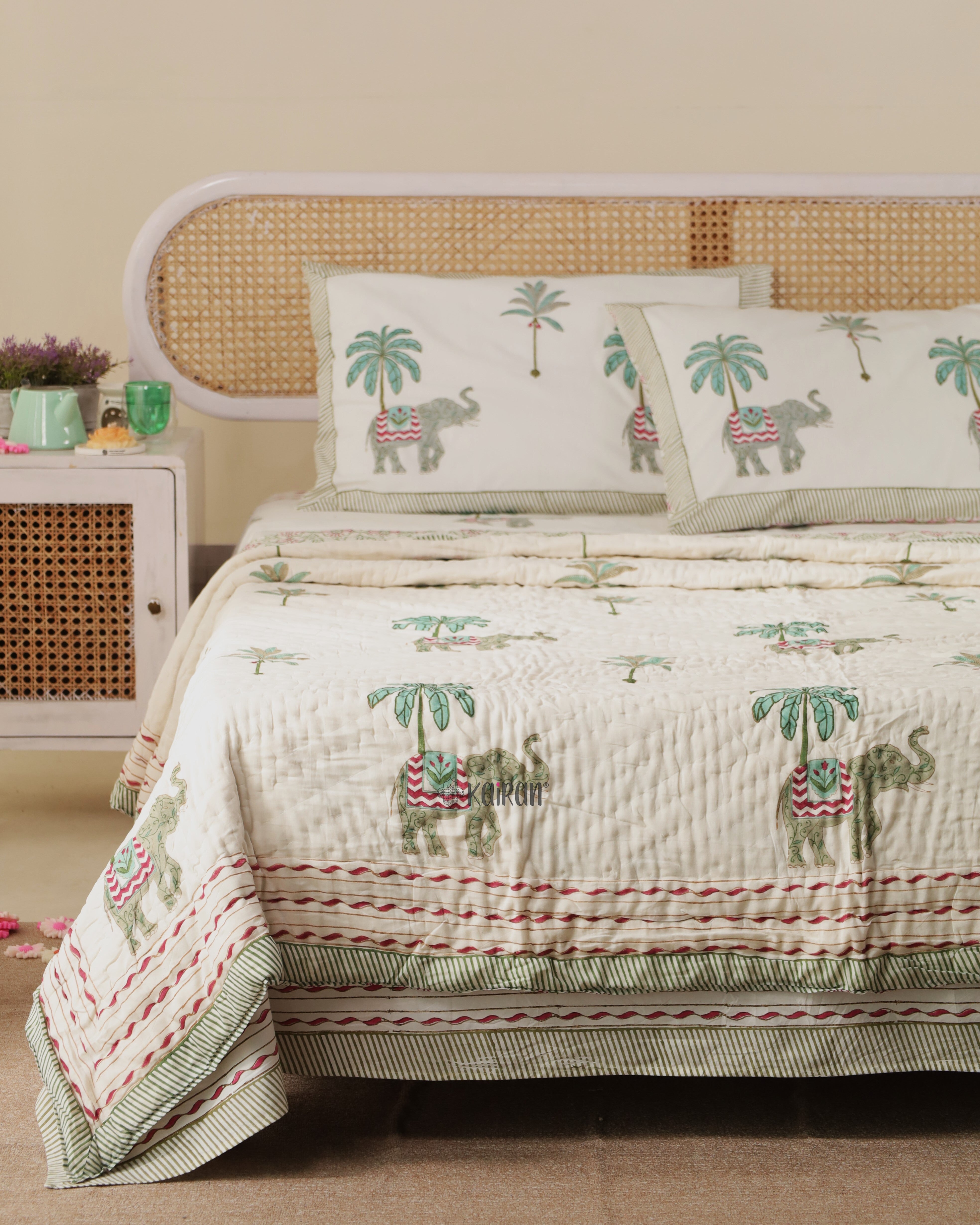KERALA HAND BLOCK PRINTED BEDSHEET & PILLOWS