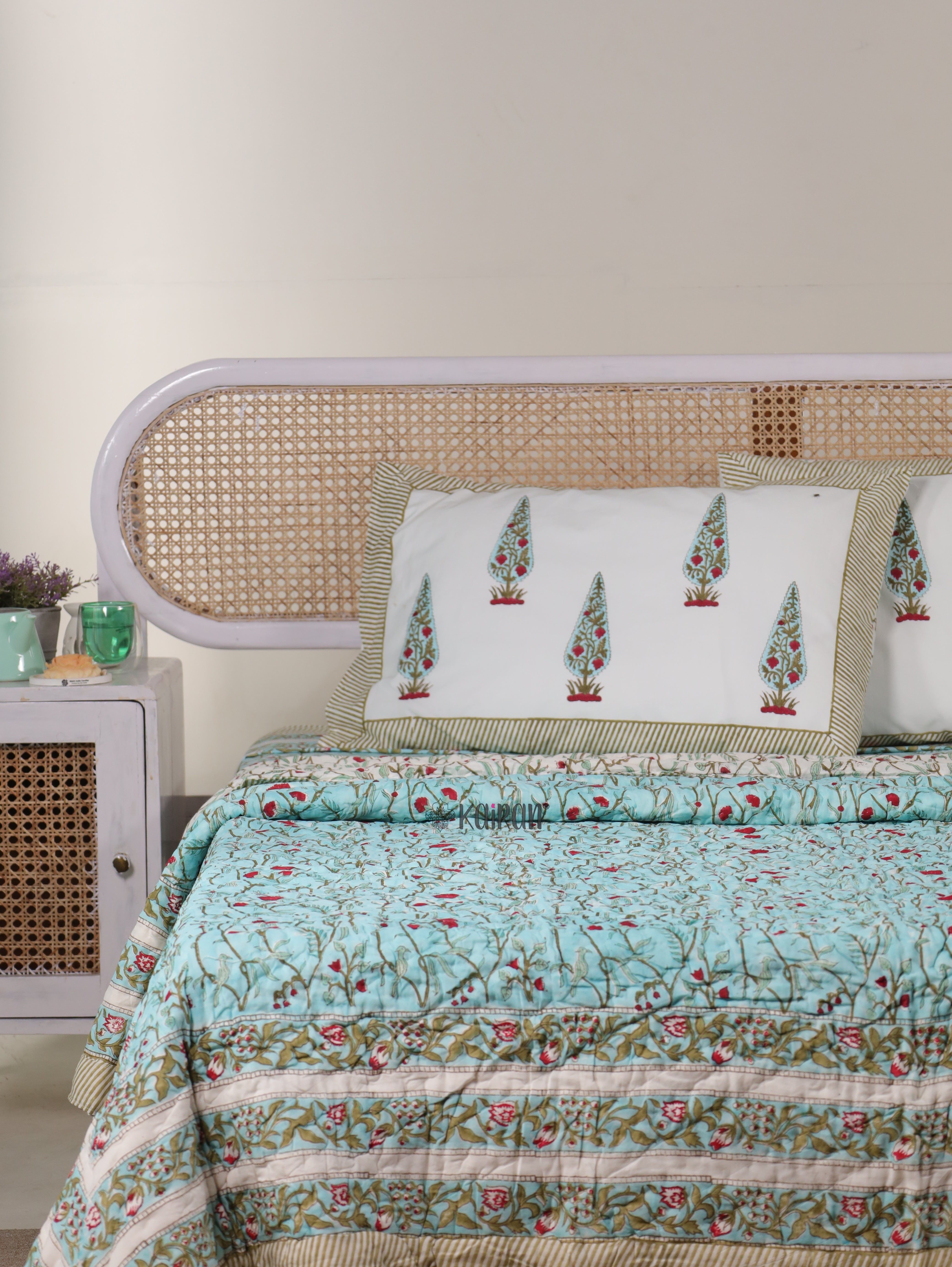 PONDICHERRY HAND BLOCK PRINTED BEDSHEET & PILLOWS