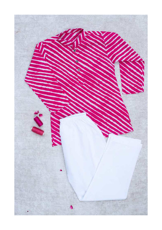 pink Leheriya print kurta set