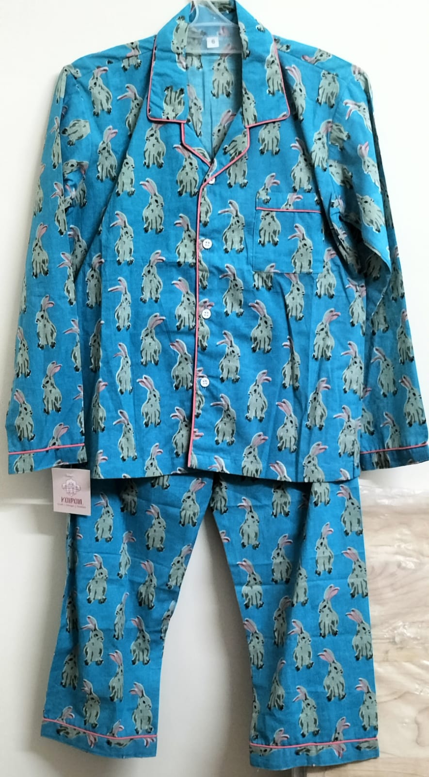 Printed night suit for boys