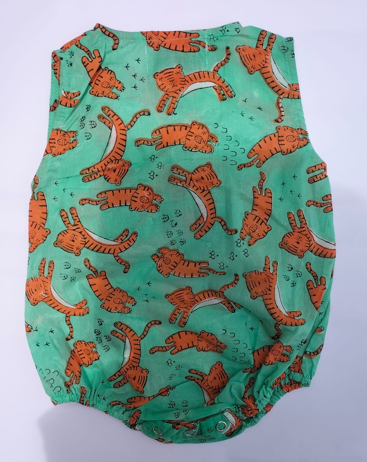 NEW BORN BABY BOY TIGER PRINT ROMPER