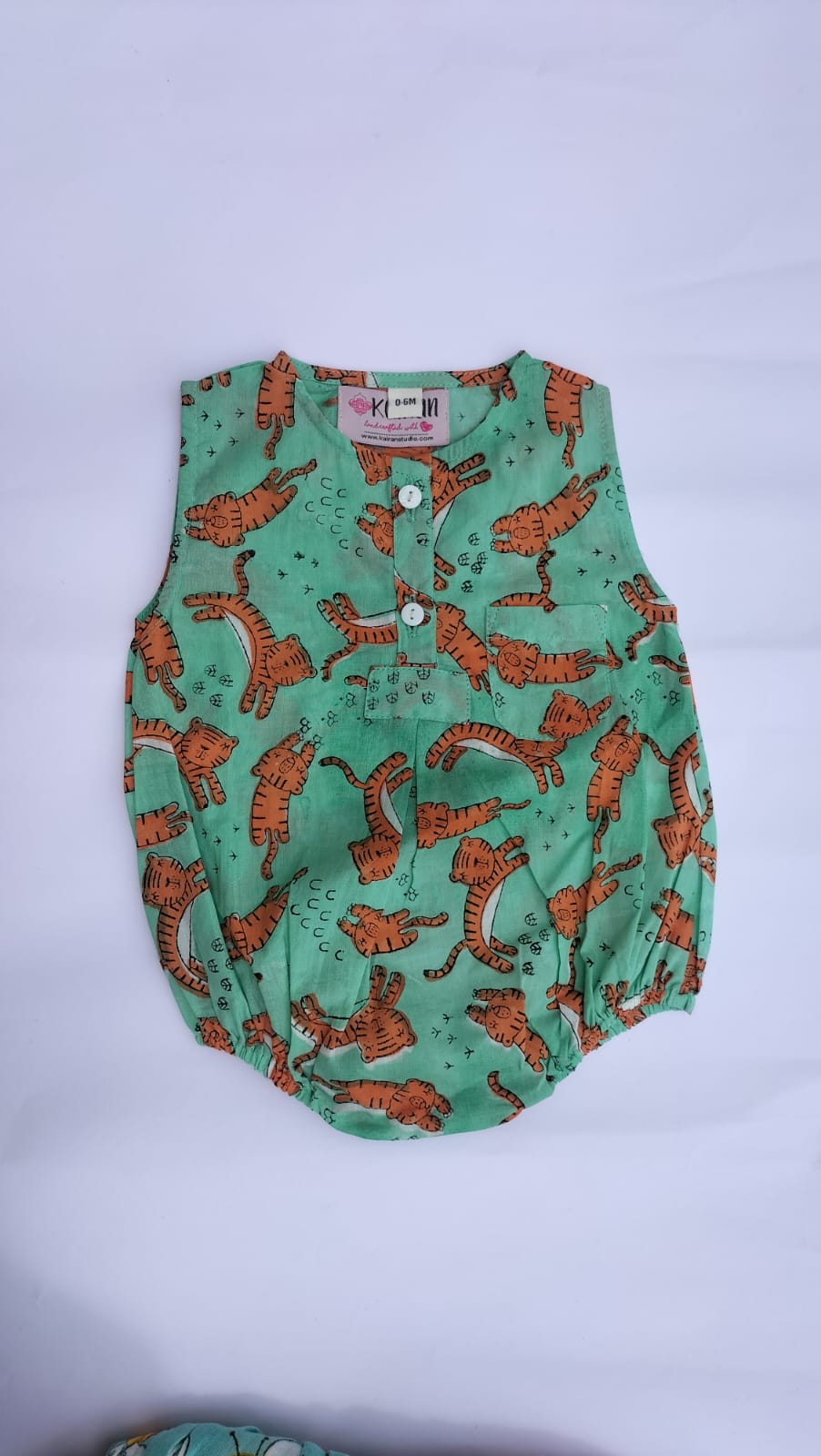 NEW BORN BABY BOY TIGER PRINT ROMPER