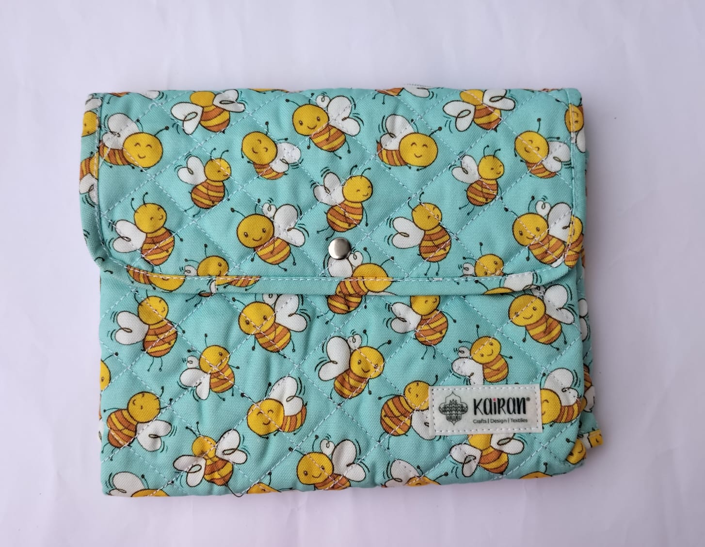 DIAPER CHANGING MAT BEES PRINT