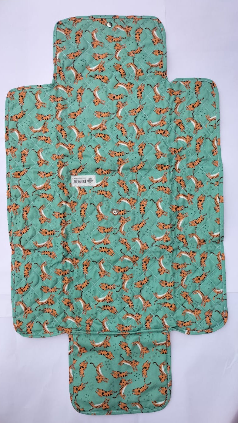 DIAPER CHANGING MAT GREEN TIGER PRINT