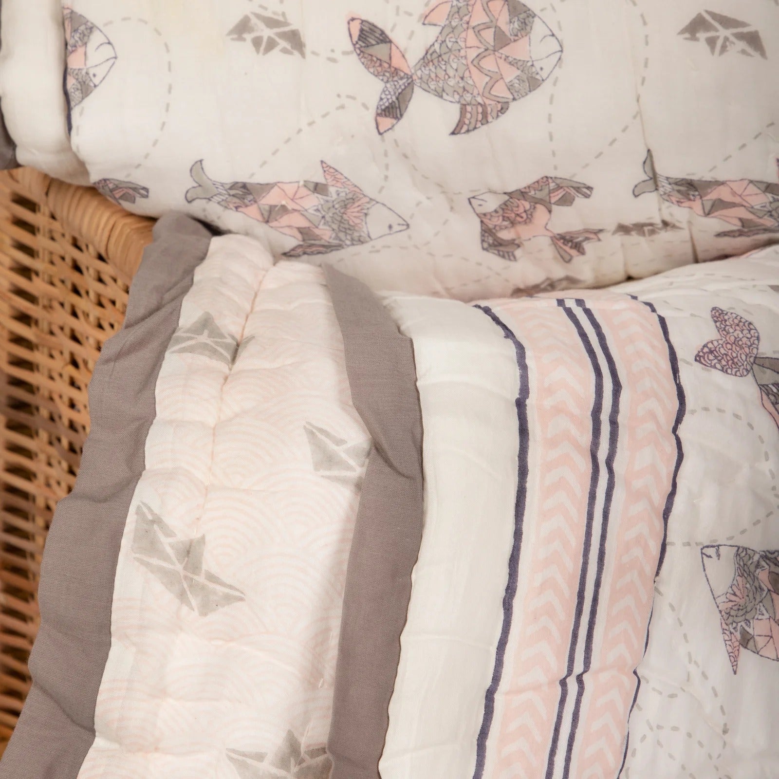 Machali Aur Naav- Hand Block Print Reversible Jaipuri Single & Double Cotton Quilt
