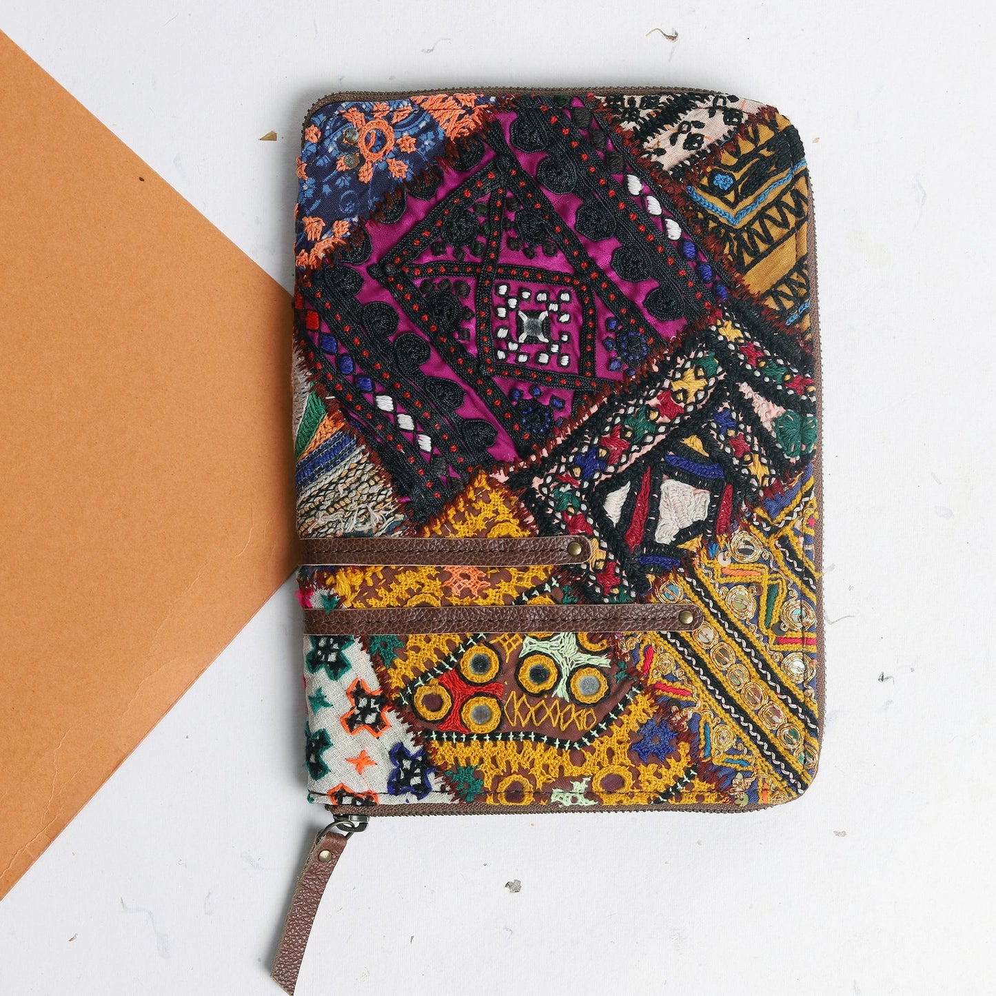 Vintage Banjara Handcrafted - Meraki Travel Wallet