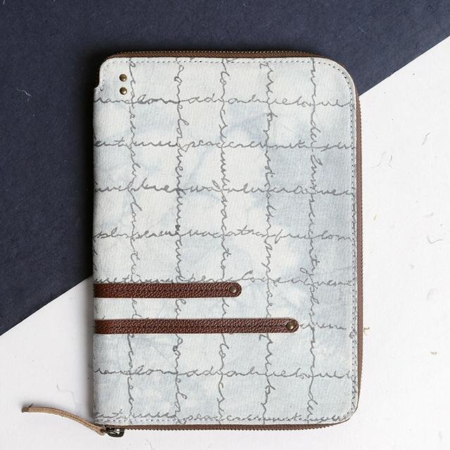 Grey-White Handcrafted - Meraki Travel Wallet