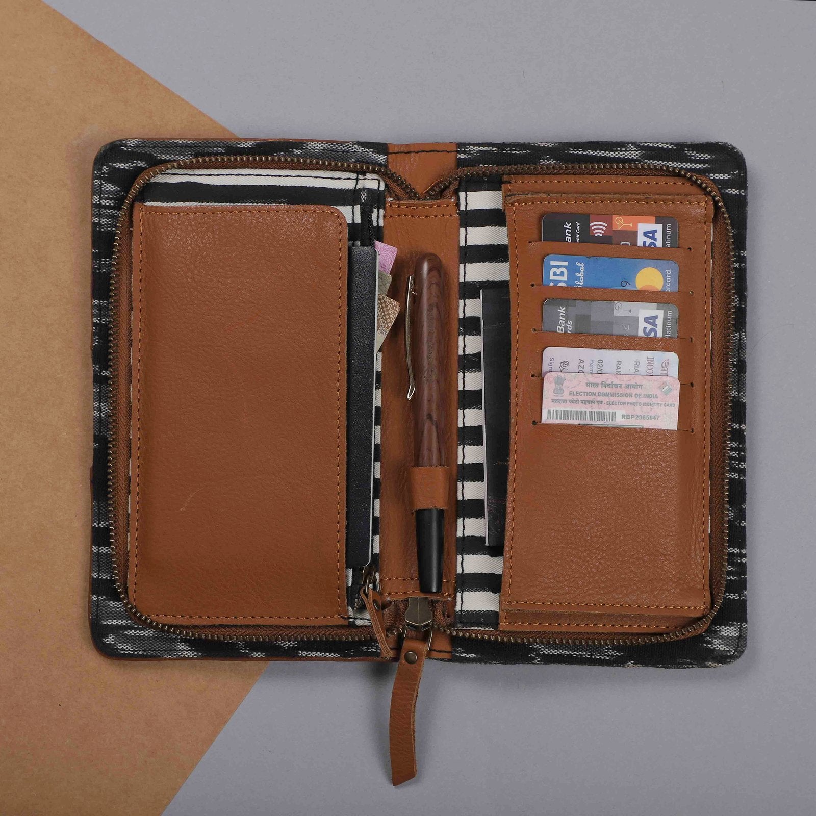 Black-White Handcrafted - Meraki Zip Around Wallet
