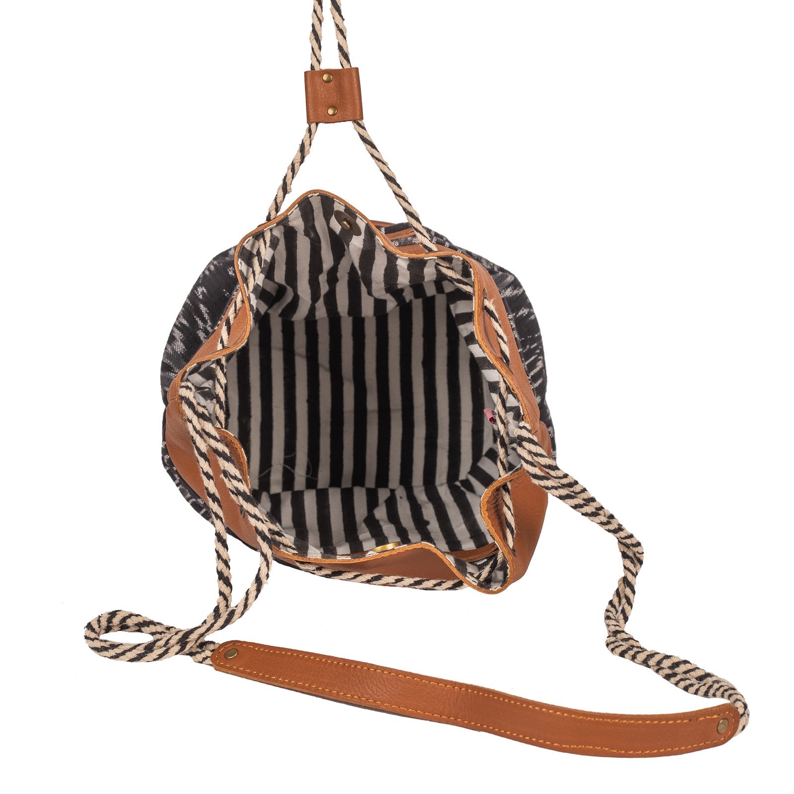 Black-White Handcrafted-  Meraki Bucket Bag