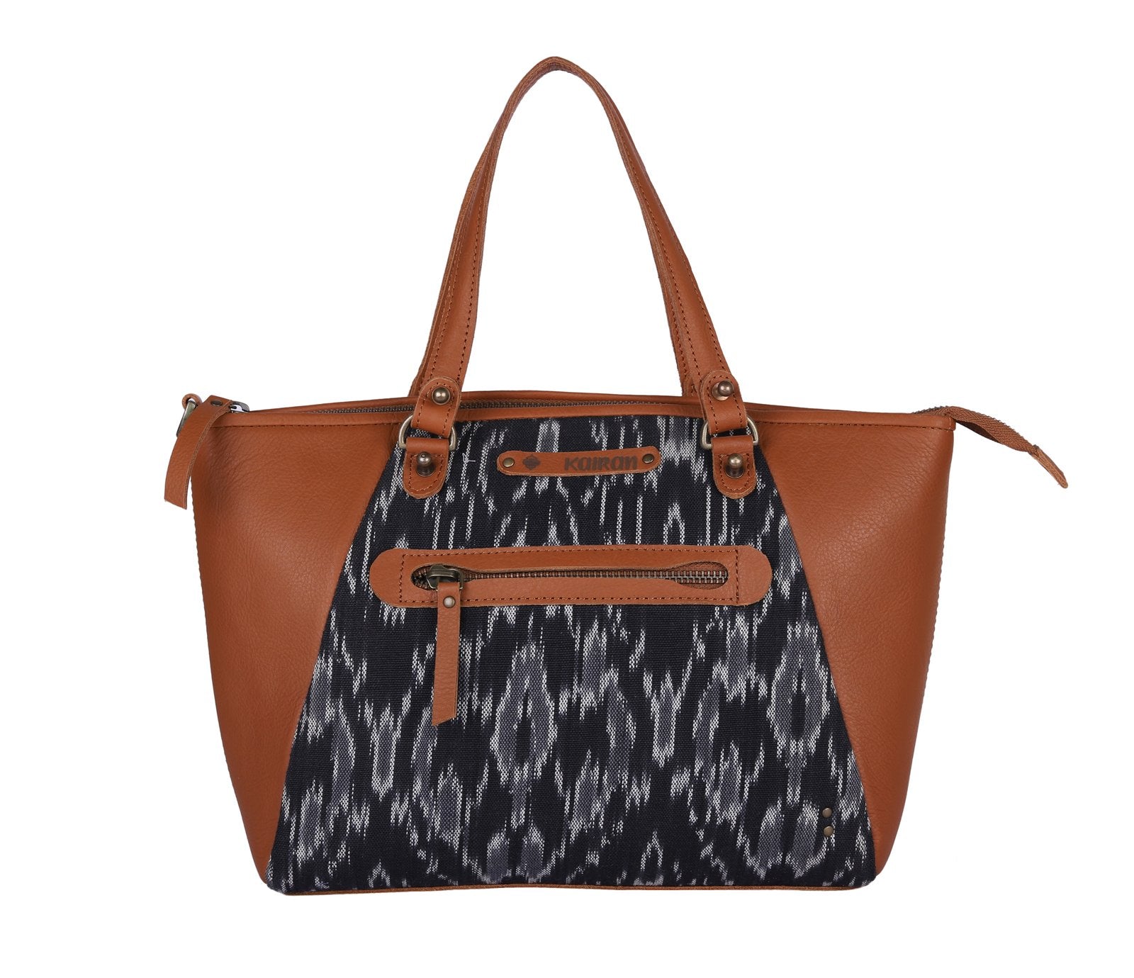 Black-White Handcrafted - Meraki Handbag
