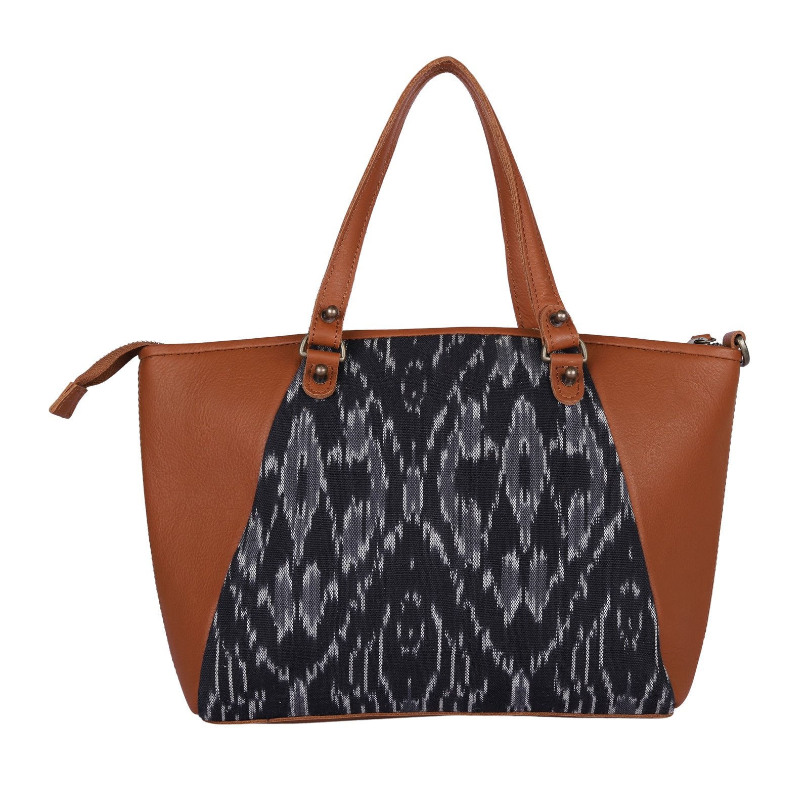 Black-White Handcrafted - Meraki Handbag